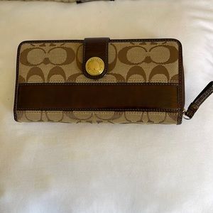 Coach wallet